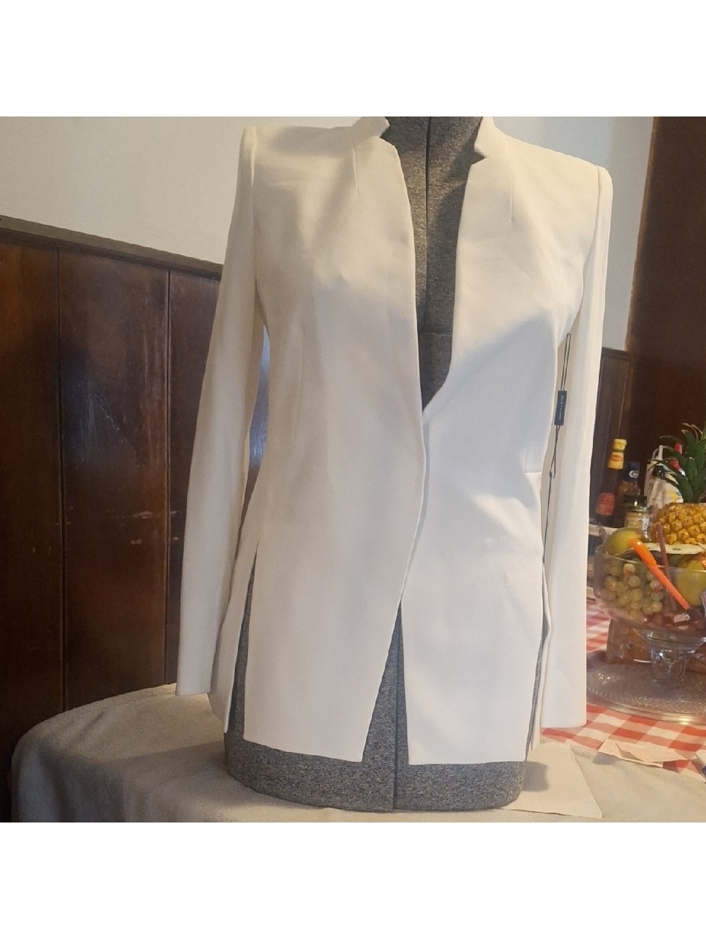 Elegant White Women's Jacket